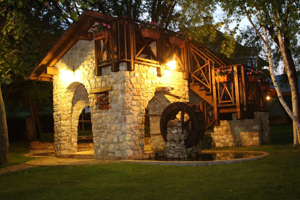 Hotel Al Giardino Fanna Zewnętrze zdjęcie